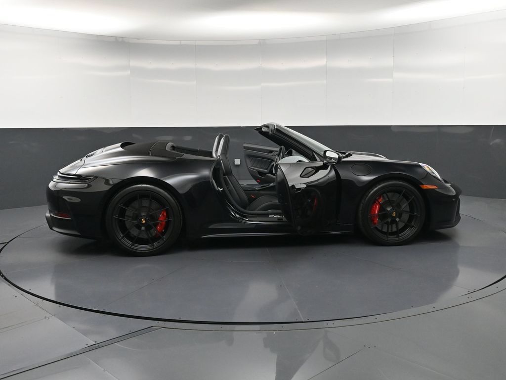 Certified 2026 Porsche 911 Carrera 4 GTS AWD/4WD image 35