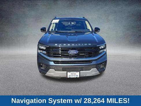 Certified 2025 Ford Expedition Max Platinum AWD/4WD image 2