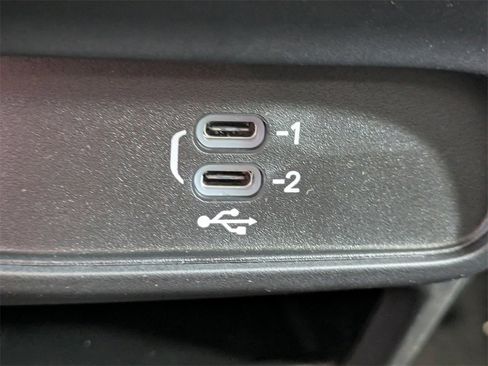 New 2026 Chrysler Pacifica Select image 23