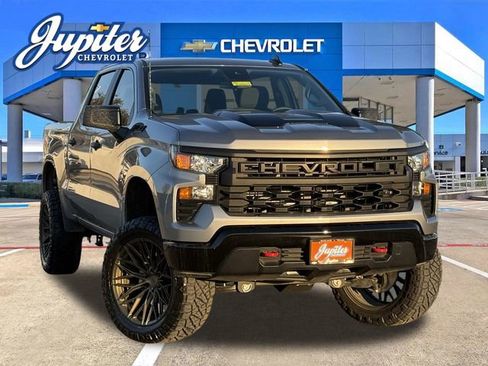 New 2026 Chevrolet Silverado 1500 Custom Trail Boss AWD/4WD image 1