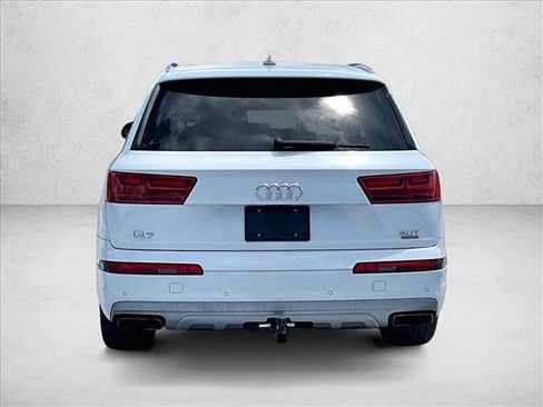 Used 2018 Audi Q7 3.0T Premium Plus w/ Premium Plus Package AWD/4WD image 4
