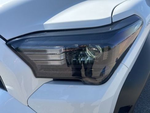 Used 2025 Toyota 4Runner TRD Off-Road Premium image 9