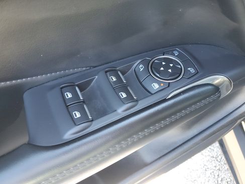Used 2015 Lincoln MKC FWD w/ Equipment Group 101A Select image 13