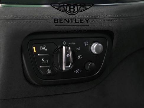 Used 2023 Bentley Bentayga Speed image 26