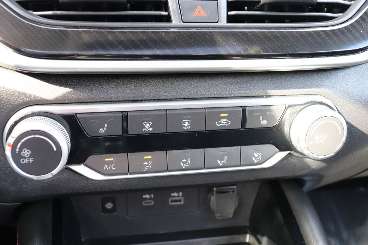 Used 2024 Nissan Altima 2.5 SR w/ SR Premium Package FWD image 36