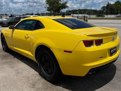 Used 2012 Chevrolet Camaro LS RWD image 3