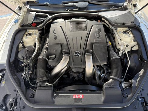 Used 2013 Mercedes-Benz SL 550 image 27
