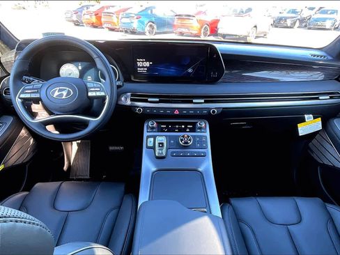 Used 2025 Hyundai Palisade Calligraphy image 22
