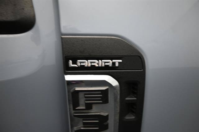 Used 2024 Ford F350 Lariat AWD/4WD image 5