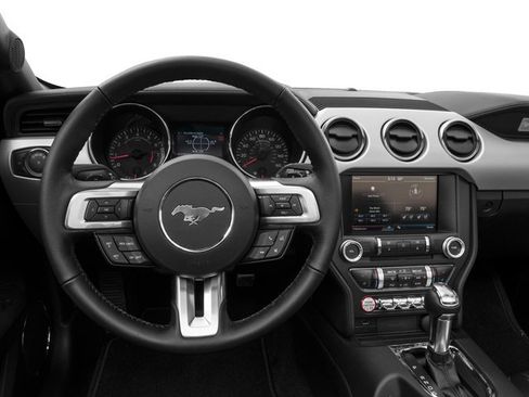 Used 2017 Ford Mustang GT Premium w/ GT Performance Package RWD image 7