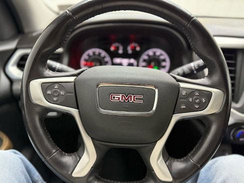 Used 2018 GMC Acadia SLE AWD/4WD image 14