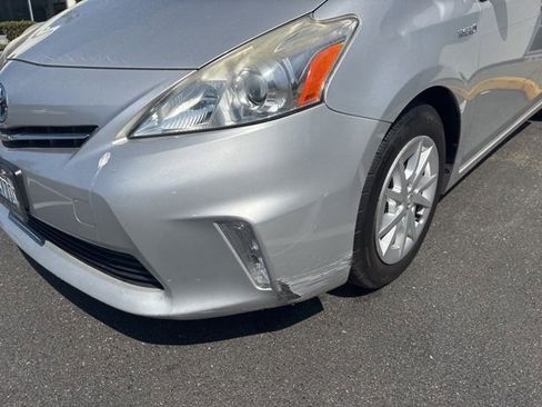 Used 2013 Toyota Prius V Two FWD image 18