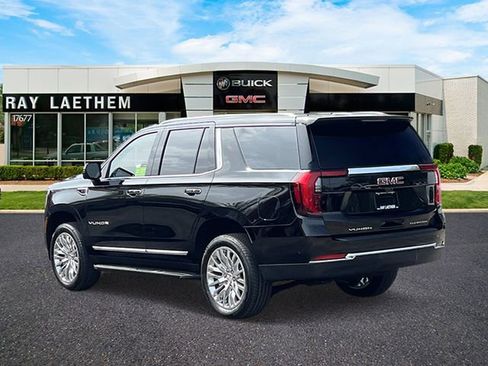 New 2026 GMC Yukon Elevation AWD/4WD image 3
