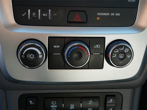 Used 2016 GMC Acadia SLE image 21