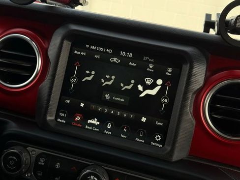 Used 2023 Jeep Gladiator Rubicon w/ Cold Weather Group image 29