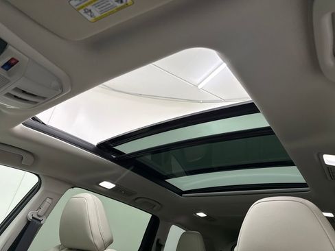 New 2025 Subaru Ascent Limited image 23