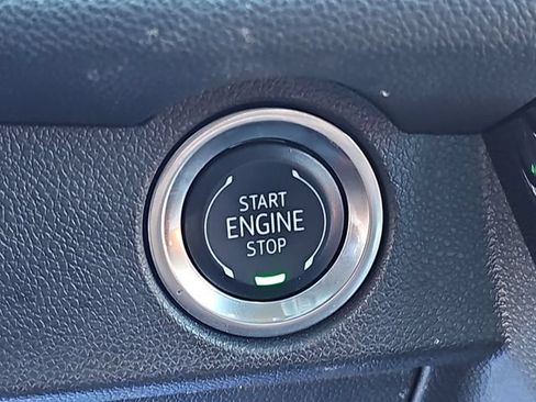 Used 2024 Chevrolet Traverse RS AWD/4WD image 18