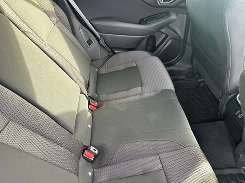 Used 2025 Subaru Outback Premium image 19