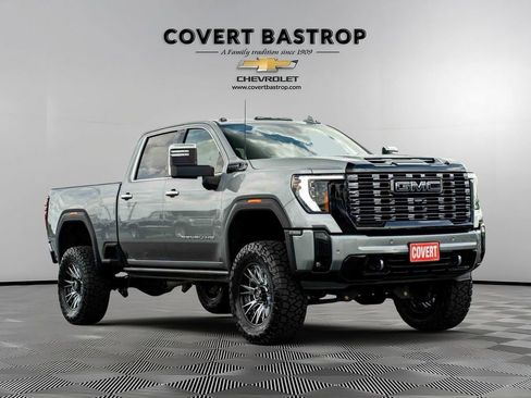 Used 2025 GMC Sierra 2500 Denali Ultimate AWD/4WD image 5