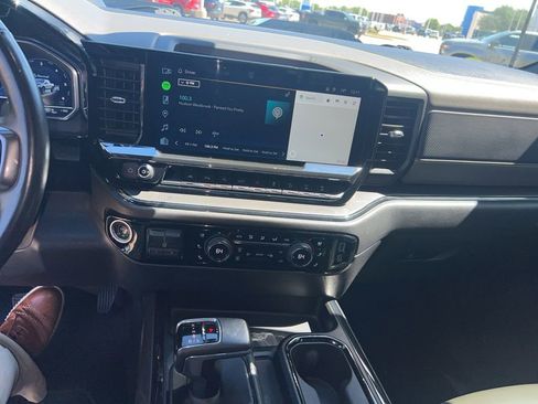 Used 2023 Chevrolet Silverado 1500 ZR2 w/ Technology Package image 15