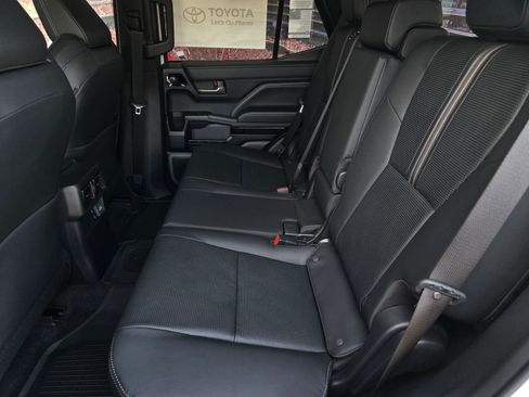 New 2026 Toyota 4Runner Limited AWD/4WD image 9