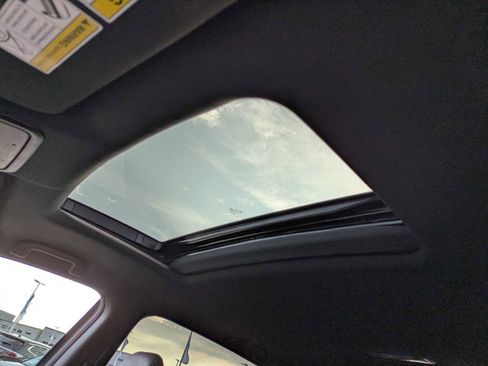 Certified 2023 Honda Passport EX-L image 17