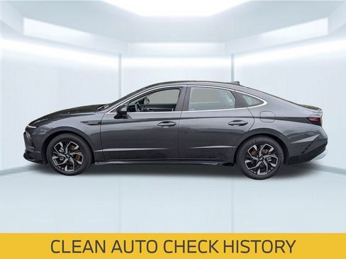 Used 2025 Hyundai Sonata SEL image 2
