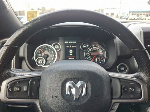 Used 2024 RAM 2500 Tradesman w/ Chrome Appearance Group image 18