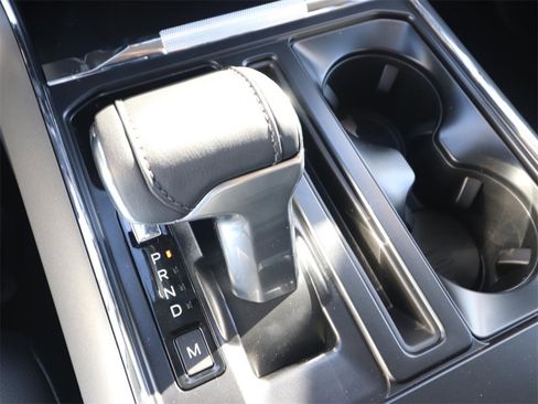 New 2025 Ford F150 Lariat w/ Equipment Group 501A Mid image 22