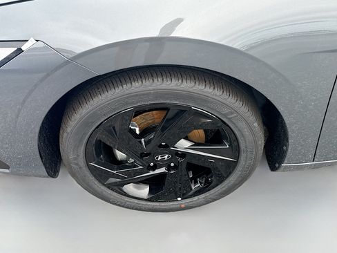 New 2026 Hyundai Elantra Sport FWD image 23