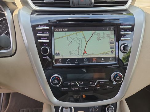 Used 2018 Nissan Murano Platinum w/ Cargo Package AWD/4WD image 25