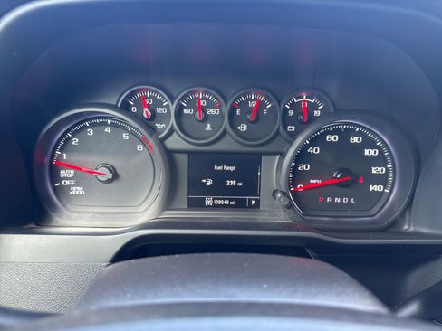 Used 2022 Chevrolet Silverado 1500 W/T w/ Trailering Package image 15