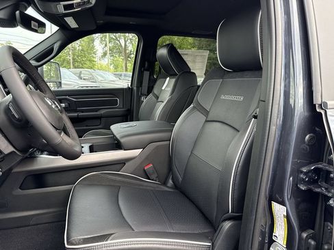New 2026 RAM 2500 Laramie w/ Night Edition AWD/4WD image 21