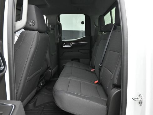 New 2026 GMC Sierra 1500 SLE w/ Preferred Package image 10