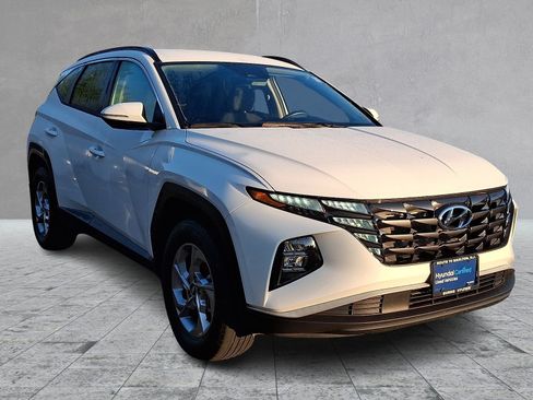 Certified 2023 Hyundai Tucson SEL AWD/4WD image 3