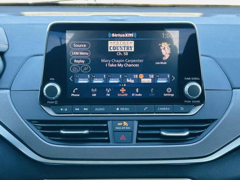 Used 2023 Nissan Altima 2.5 SR image 17