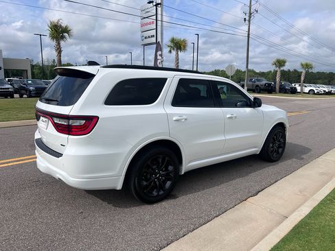 Used 2025 Dodge Durango GT w/ Blacktop Package RWD image 7
