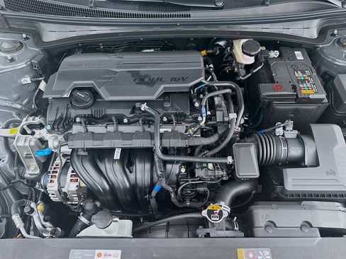 New 2026 Hyundai Elantra Sport FWD image 22