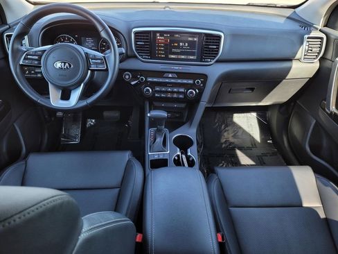 Used 2021 Kia Sportage EX image 16