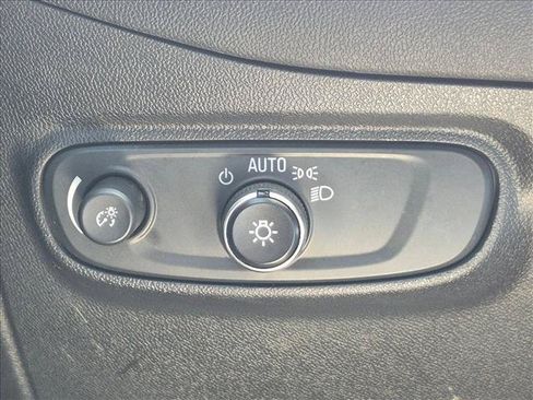 Used 2022 Chevrolet Equinox LT FWD image 13