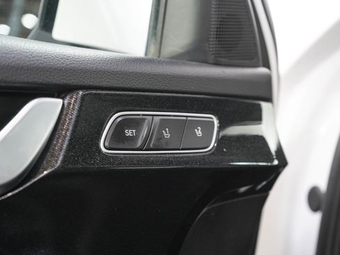 Used 2020 Hyundai Palisade Limited AWD/4WD image 24