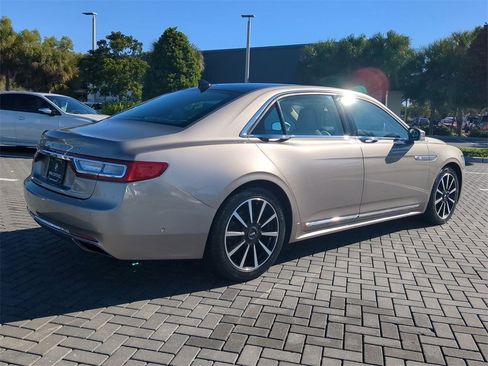 Used 2020 Lincoln Continental Reserve image 5