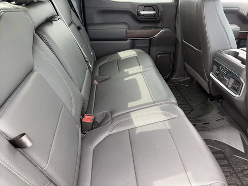 Used 2021 GMC Sierra 1500 SLT w/ SLT Premium Package AWD/4WD image 12
