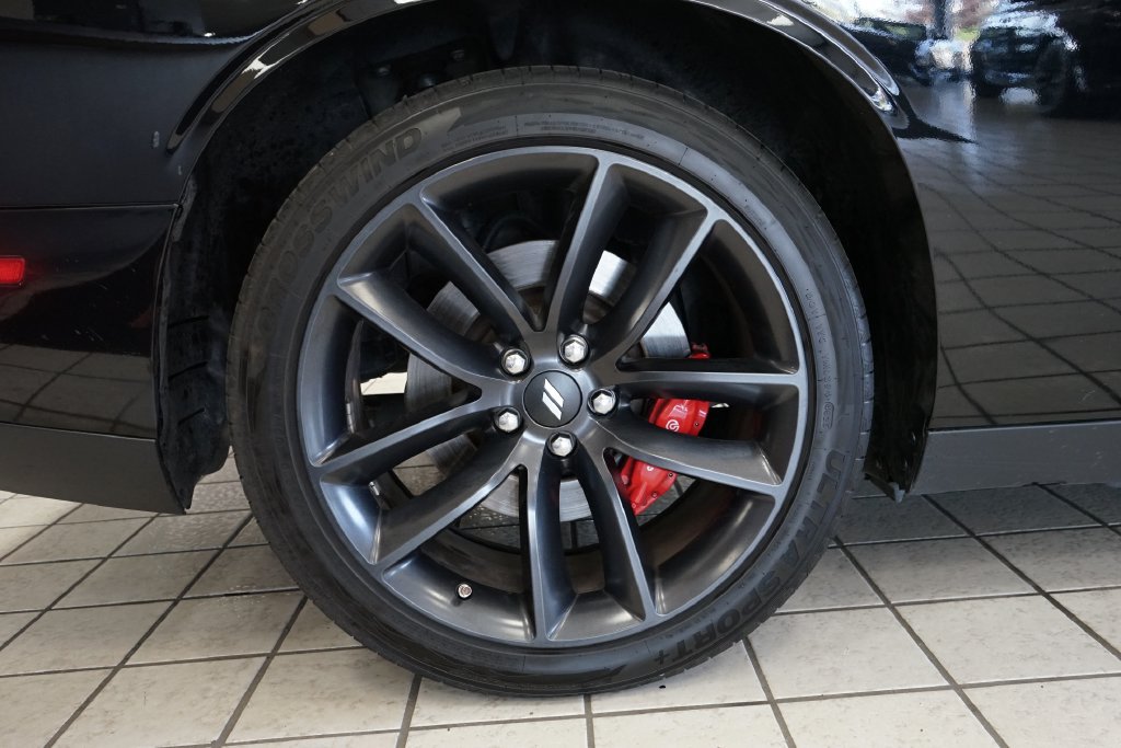 Used 2022 Dodge Challenger R/T w/ Performance Handling Group RWD image 55