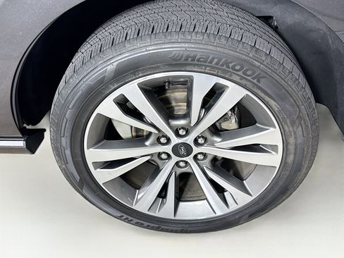 Used 2020 Ford Expedition Platinum image 40