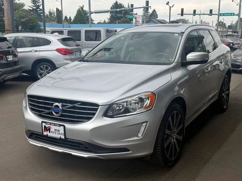 Used 2015 Volvo XC60 T5 AWD/4WD image 6