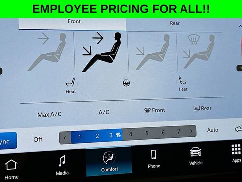 New 2026 Chrysler Voyager LX image 24