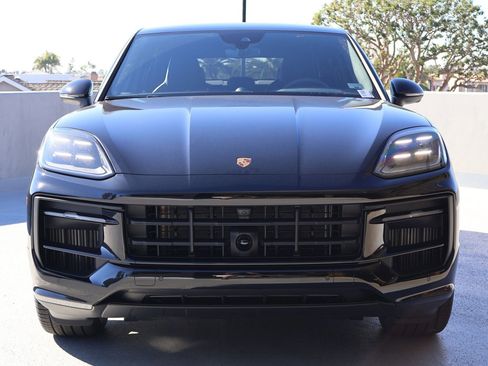 New 2026 Porsche Cayenne Coupe image 6