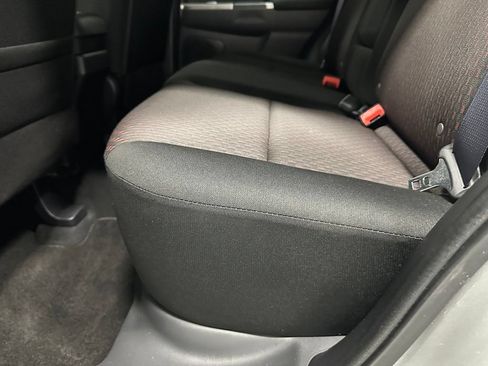 Used 2019 Mitsubishi Outlander Sport ES AWD/4WD image 37