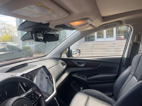 Used 2024 Subaru Ascent Touring image 12
